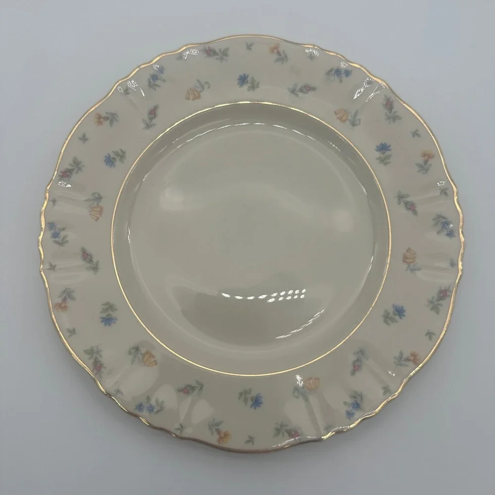 Syracuse China Suzanne Federal Shape Salad Plates Gold Rim Set of 4